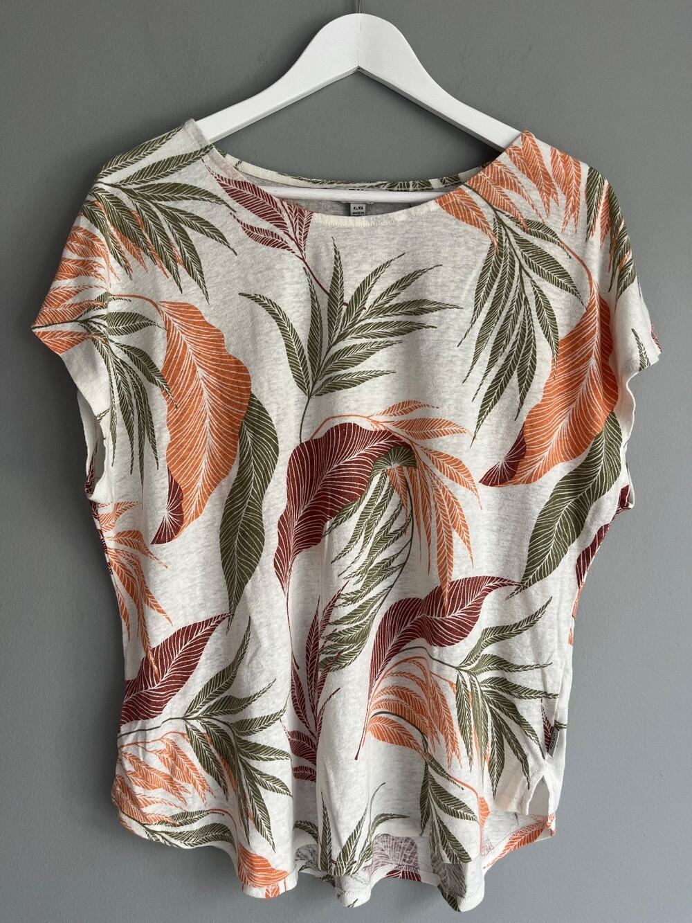 Orvis Women's Linen Blend Palm Leaf Print Top XL Cream Coastal Resort Vacation